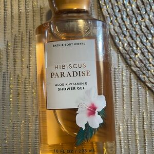 Bath & Body Works Hibiscus Paradise Shower Gel - Amber & White